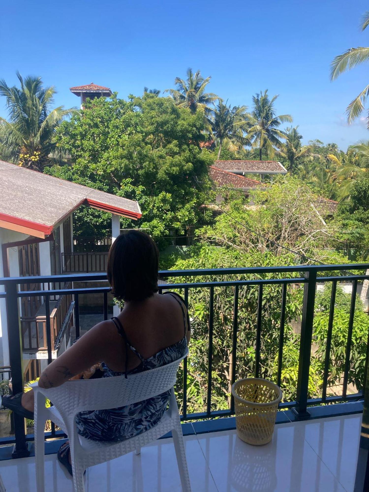 Masith Guest House ウナワトゥナ エクステリア 写真