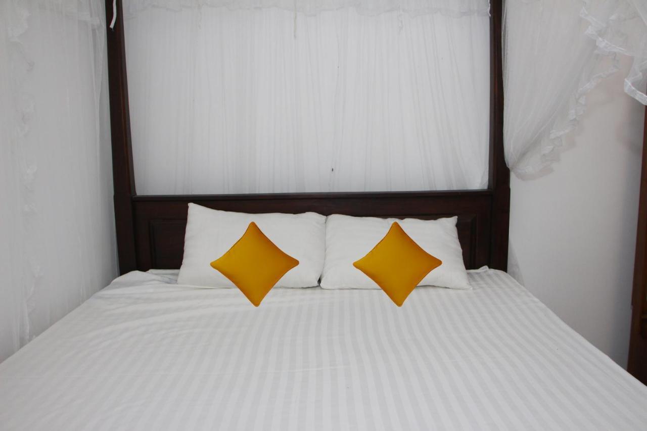 Masith Guest House ウナワトゥナ エクステリア 写真