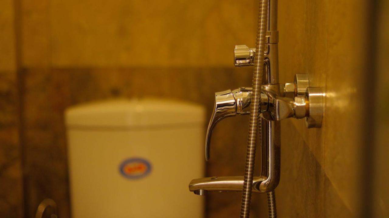Masith Guest House ウナワトゥナ エクステリア 写真