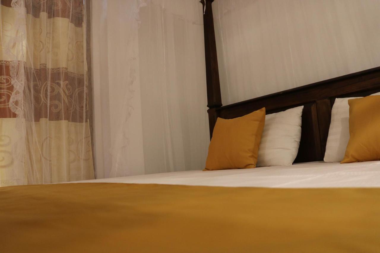 Masith Guest House ウナワトゥナ エクステリア 写真