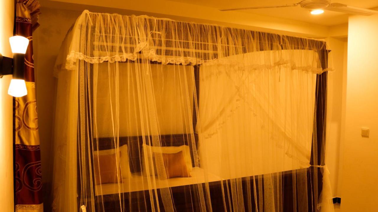 Masith Guest House ウナワトゥナ エクステリア 写真